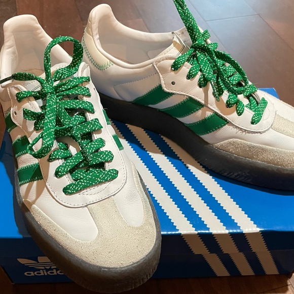 Adidas Samba - sz 8 EXCELLENT condition - Picture 2 of 7